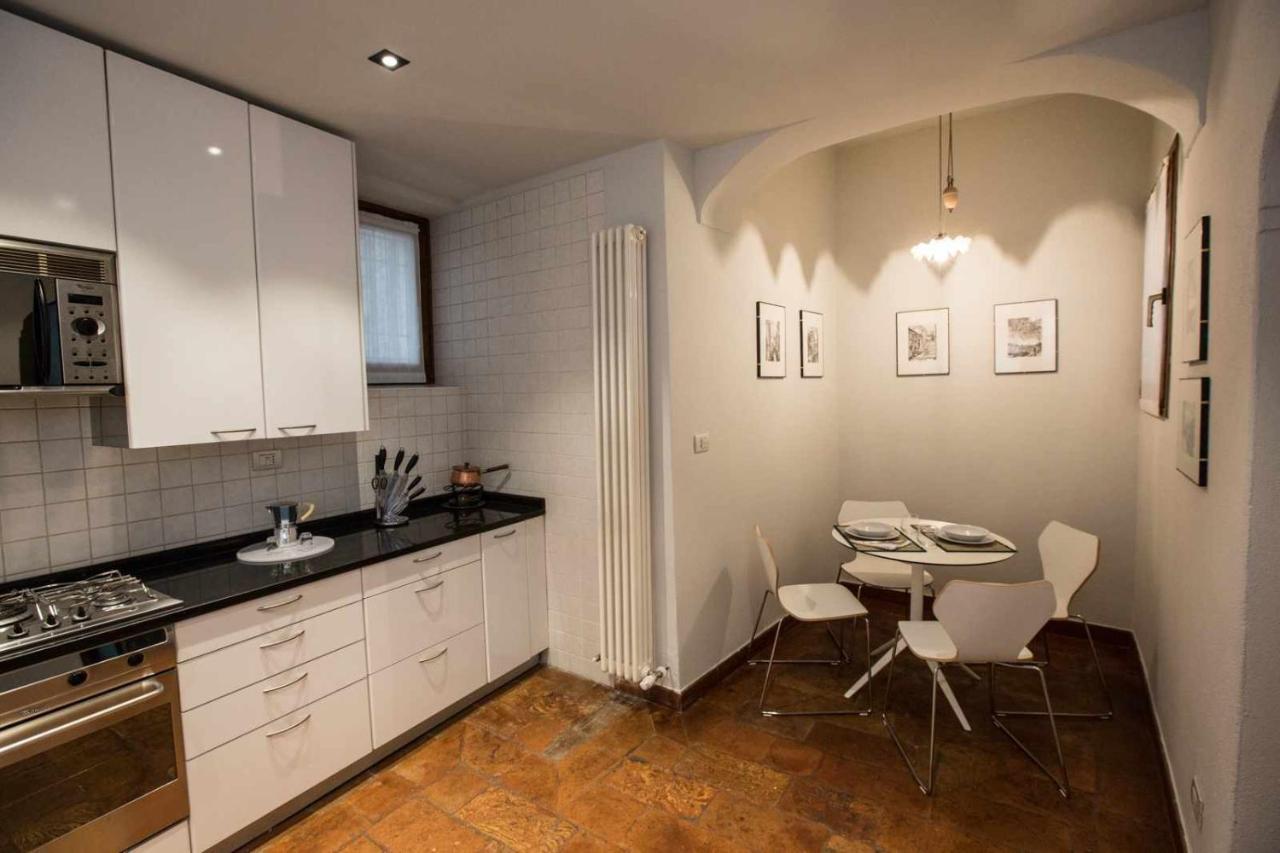 Historical Apartment In The Center Of Gravedona - Larihome A02 Exterior photo